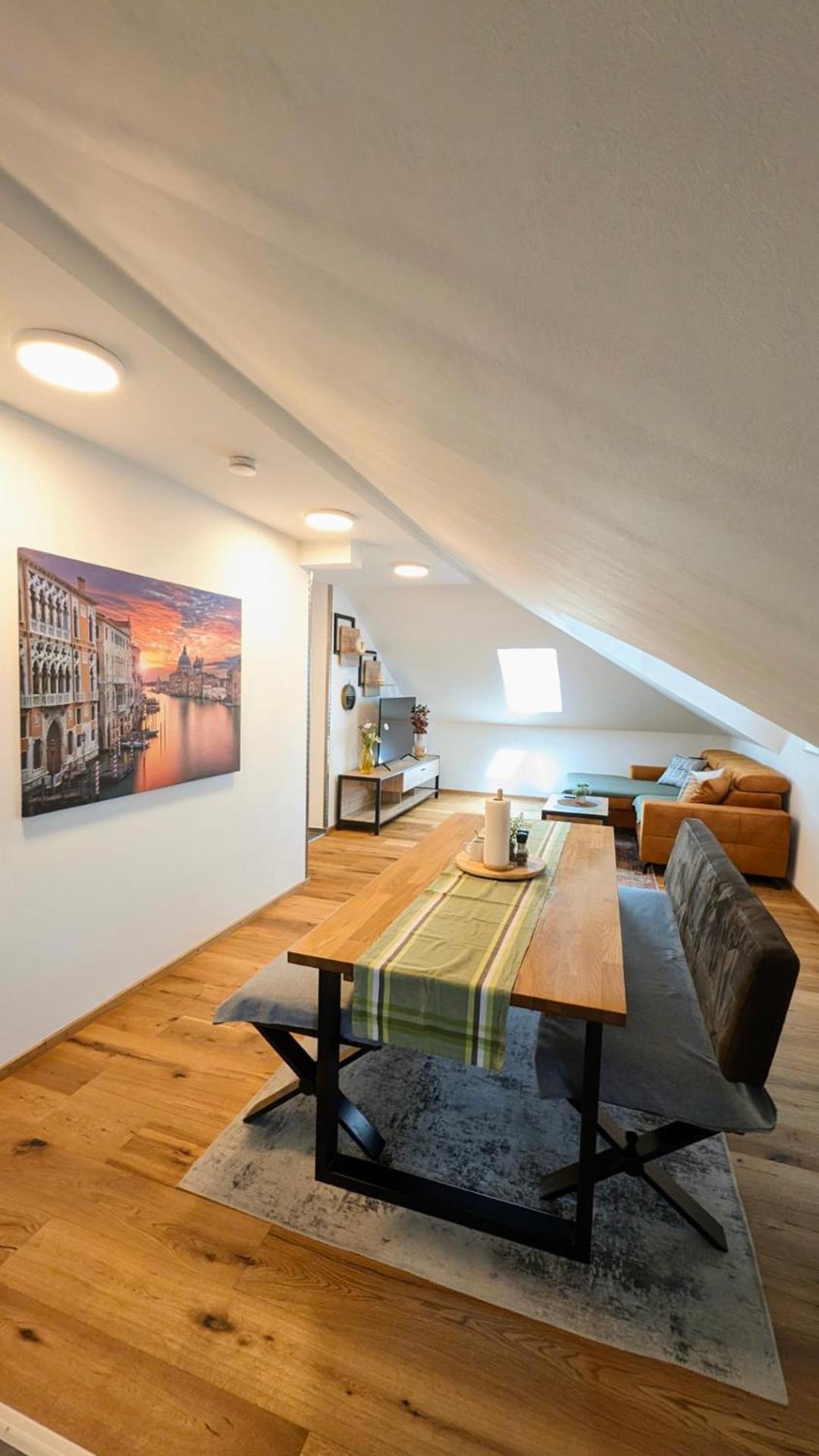 Innstyle Apartment Braunau Am Inn Exteriör bild